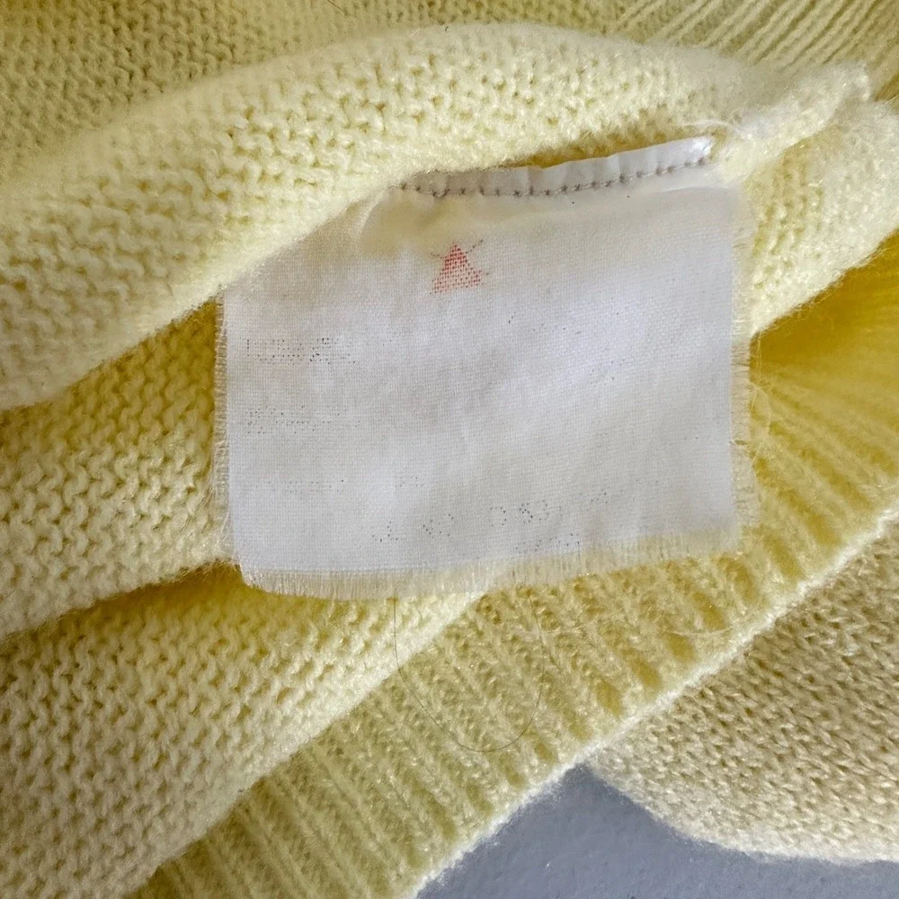 VTG Soft Girl Pastel Womens Sweater S Yellow Classic Collared Preppy Old Money